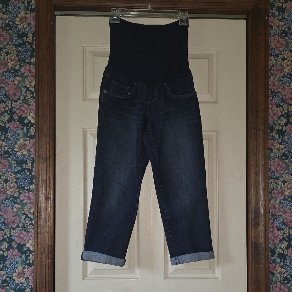 Maternity Cropped Jeans